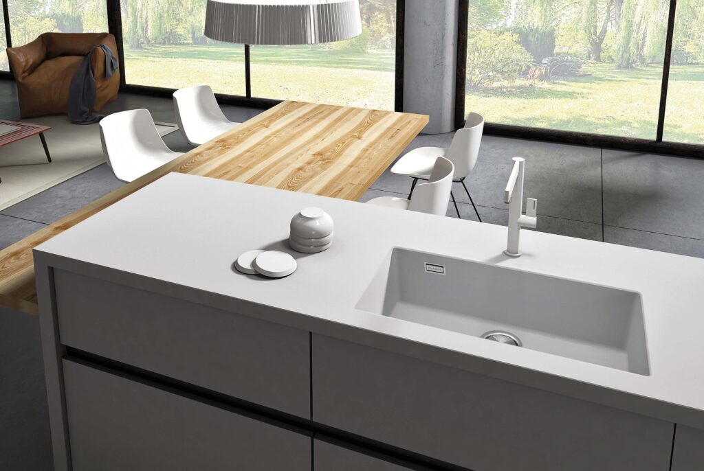The advantages of the integrated sink with worktop 1